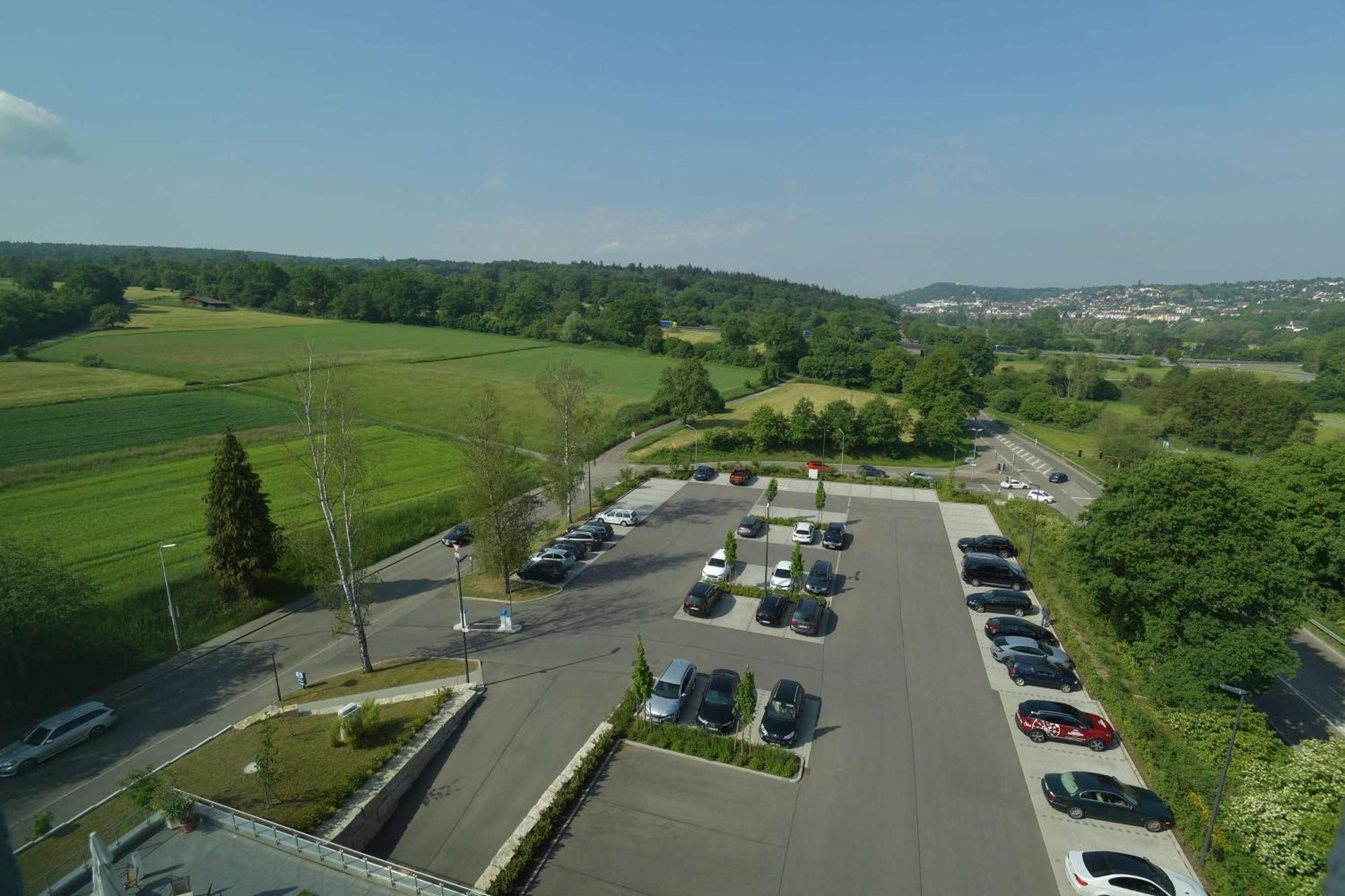 Best Western Queens Hotel Pforzheim-Niefern Exterior photo